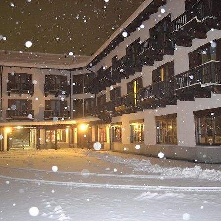 Park Hotel Gran Bosco Oulx エクステリア 写真