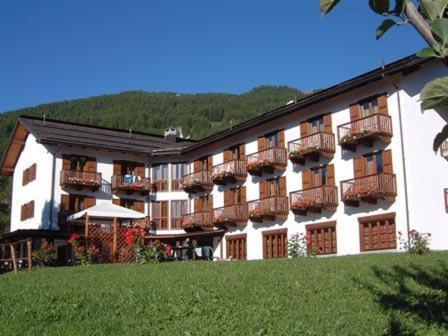 Park Hotel Gran Bosco Oulx エクステリア 写真