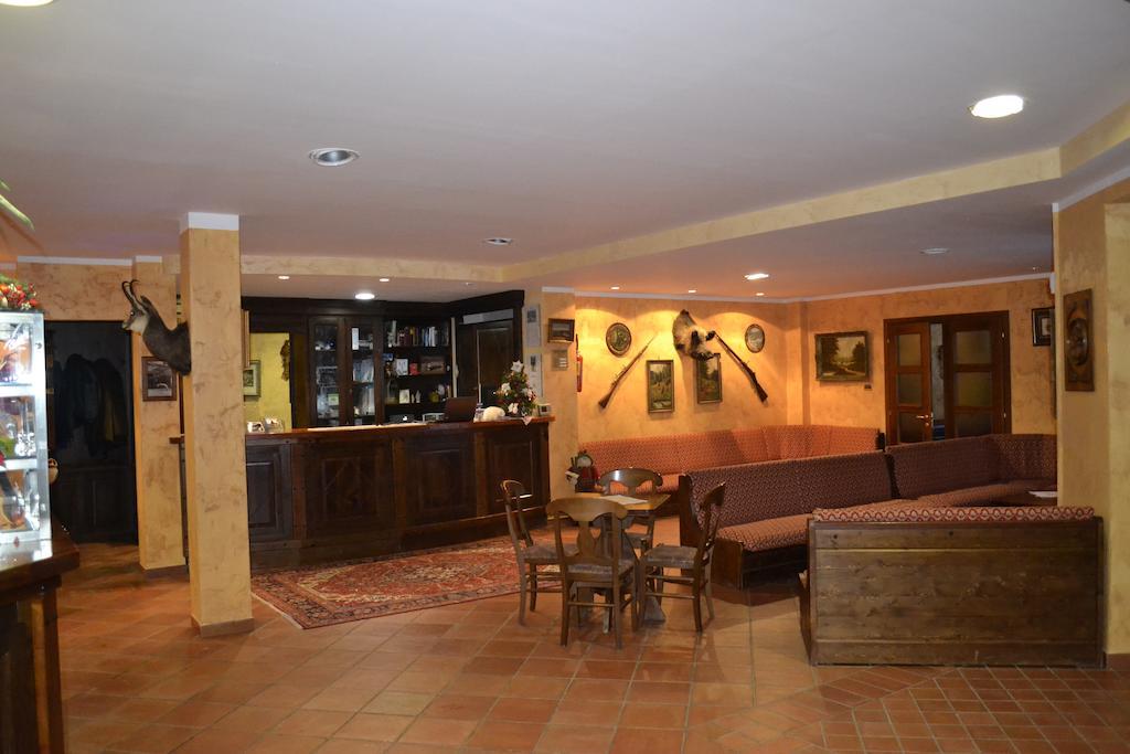 Park Hotel Gran Bosco Oulx エクステリア 写真